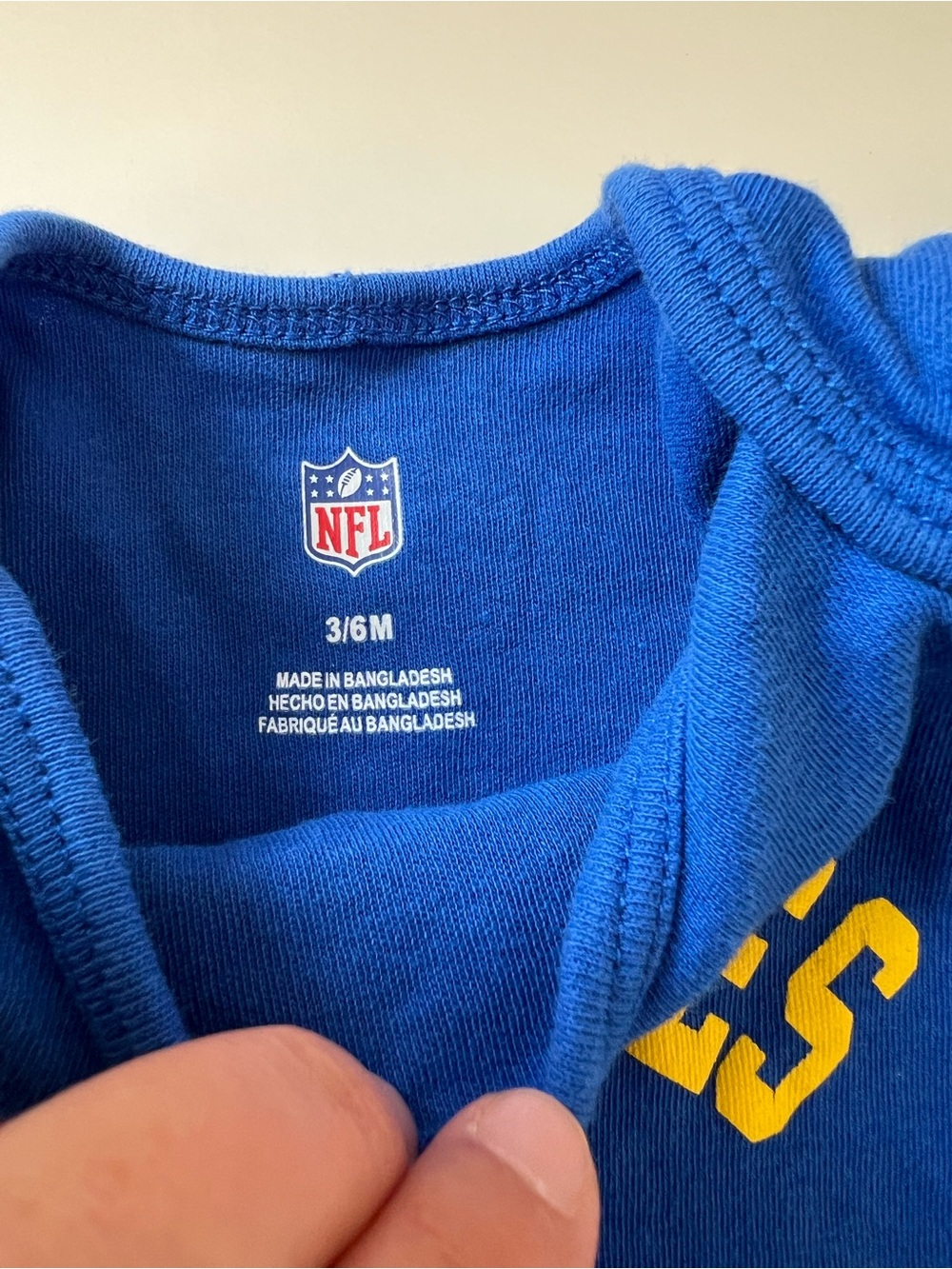 NFL LA Rams 3 onesie - Picture 3 of 8